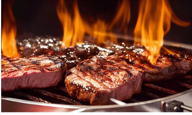 PARRILLA para Compartir: Cuadril, chorizo, papas y postre. Lunes a Sábado