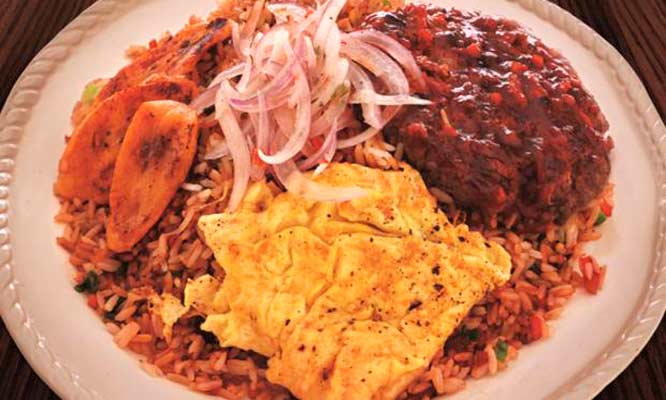 1 Plato Bebida en Carnibar del Jockey Plaza