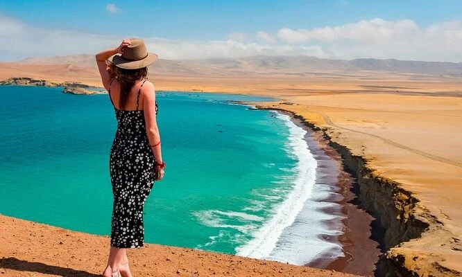 S/ 99 por FULL DAY PLAYA LA MINA: Transporte turístico, visita Paracas, Playa Roja,  con opción a Yaku Park y más