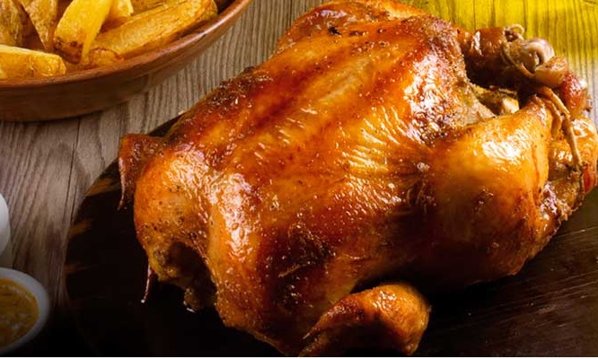 S/57.90 por 1 pollo a la brasa + abundantes papas + ensalada + cremas S/57.90 por 1 pollo a la brasa + abundantes papas + ensalada + cremas