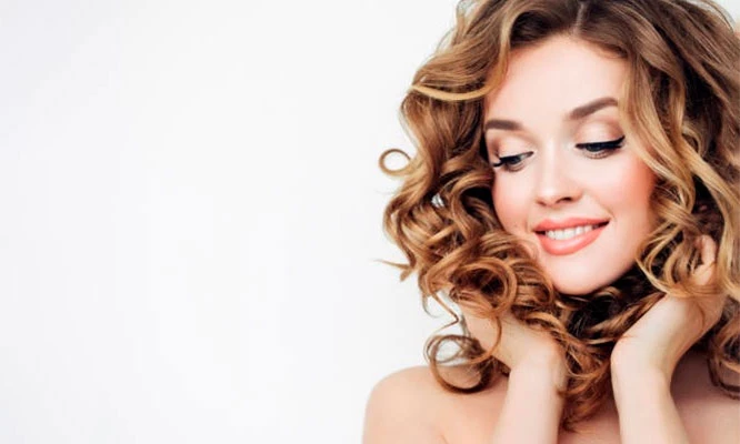 Tinte completo + iluminación o balayage + tratamiento orgánico en Ricardo Gozzing