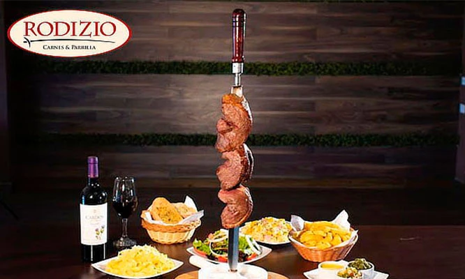 BUFFET PARRILLA: Carnes ilimitadas + Salad Bar + bebida para 1 o 2 según elijas. Atención en todas las sedes