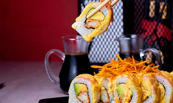 BARRA LIBRE MAKIS: Makis Ilimitados + 1 bebida ¡Disfruta de esta deliciosa oferta!