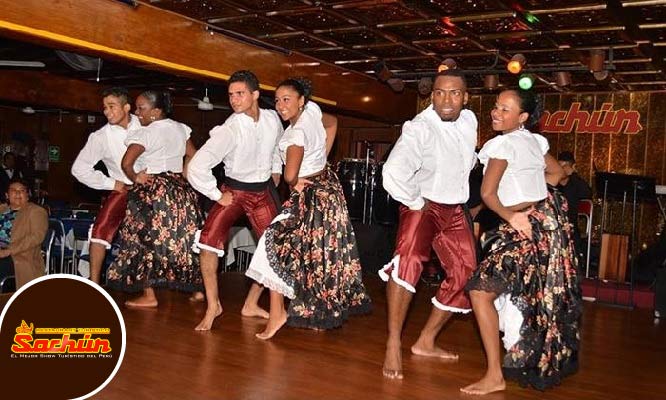 2 o 4 entradas para show en vivo jarra de cerveza en Sachun peña turistica