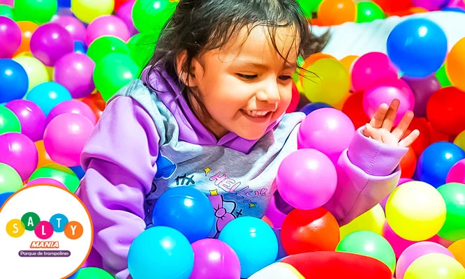 SALTIMANIA: 60 minutos de Full Diversión + Pop Corn de Lunes a Domingo