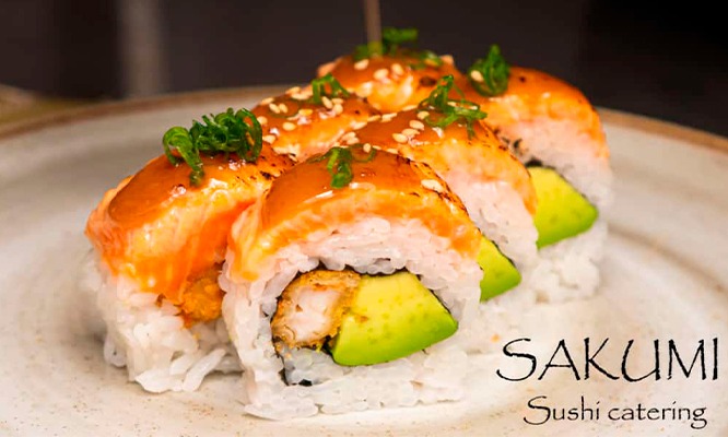 12 o 30 cortes de makis en Sakumi Sushi