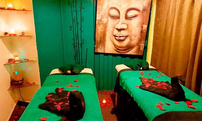 Día de Spa para 01 persona: Masaje Relajante y más