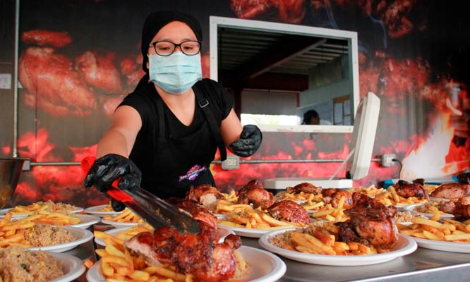 FULL DAY  VACILANDIA: 4 entradas + 1 pollo a la leña + Granjita+ juegos + piscina y mucho más